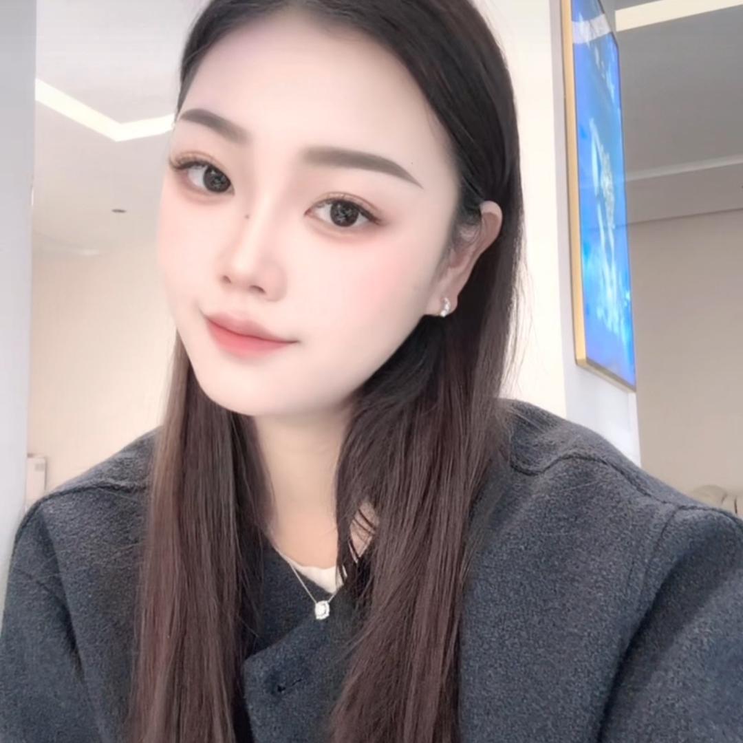 宝娅尼培育钻石贝贝