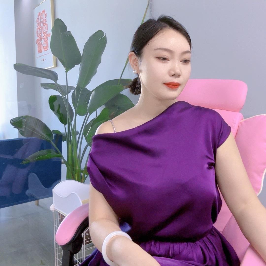 霞媒婆在成都