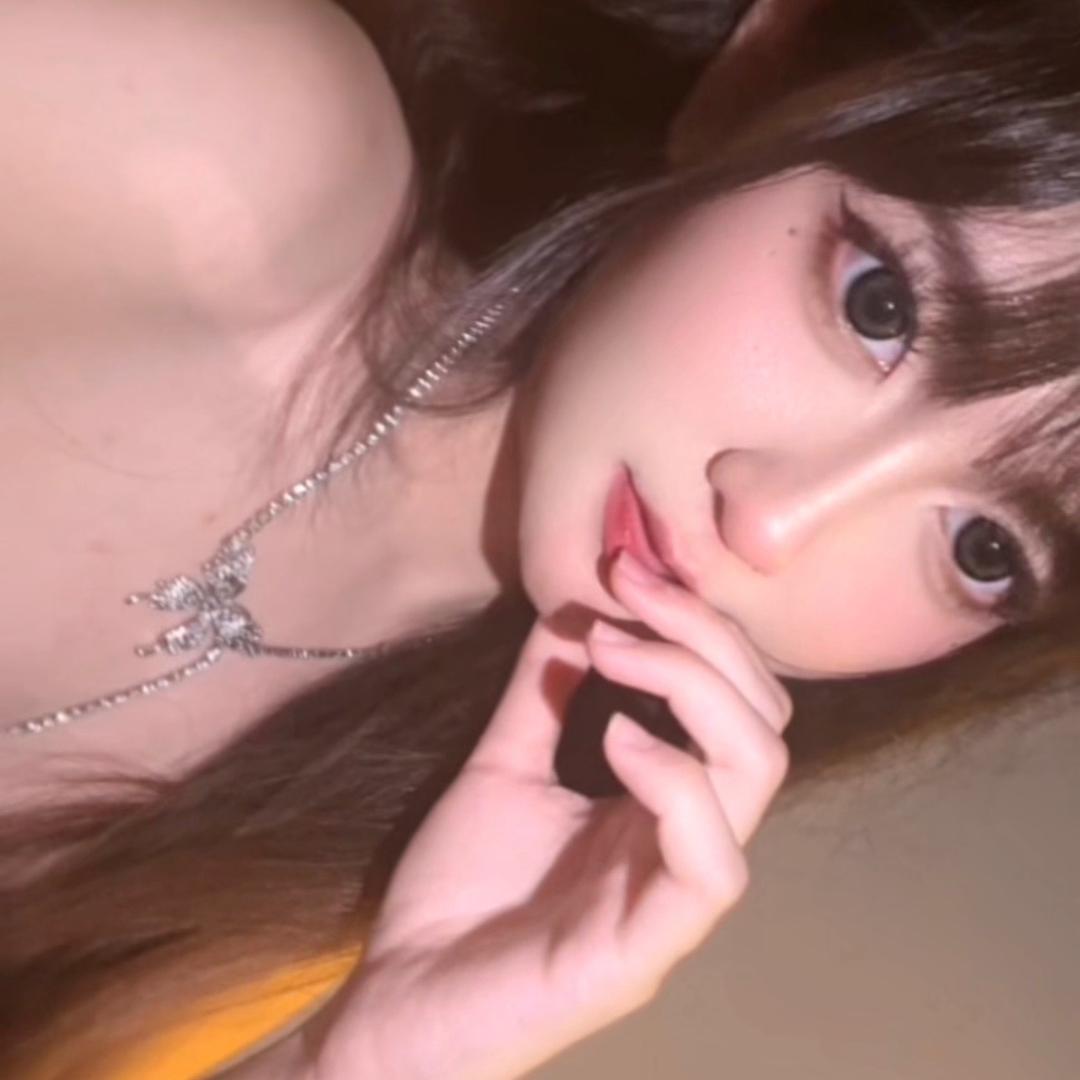 睡着的安琪拉
