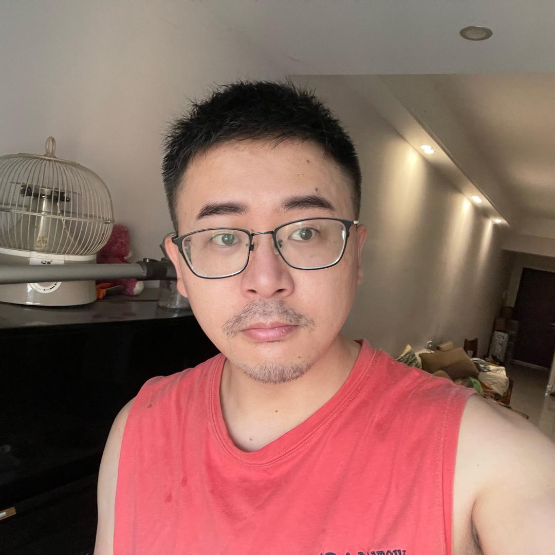 大叔王小伟