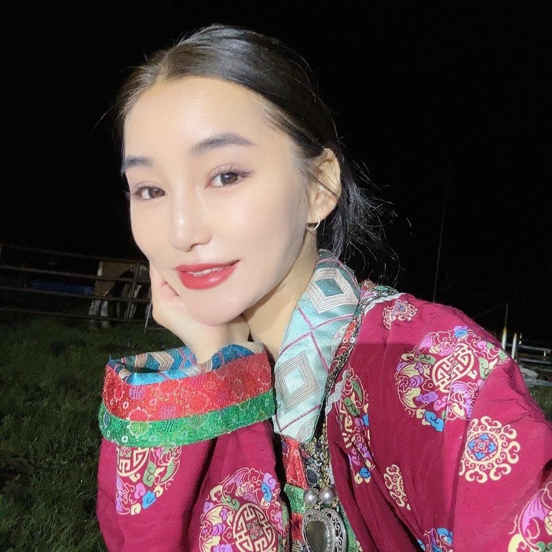@NaNa