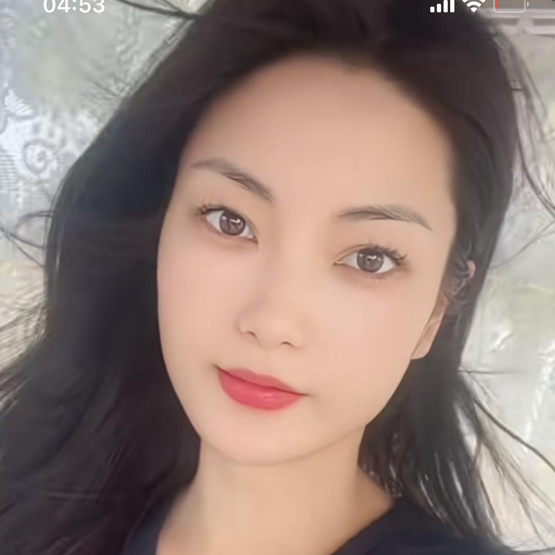 花花.
