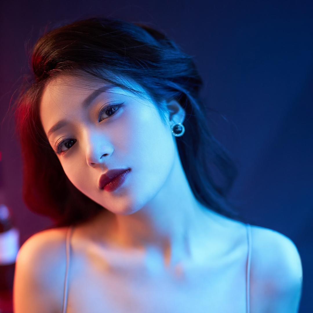 妯娌服饰-麦瑞