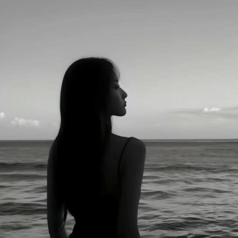 YUE.