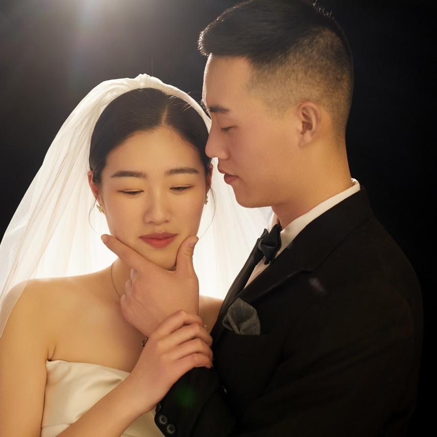 岳薪十万 马女士