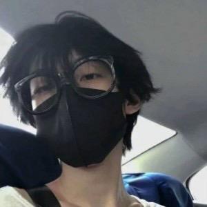 小陳睡不醒