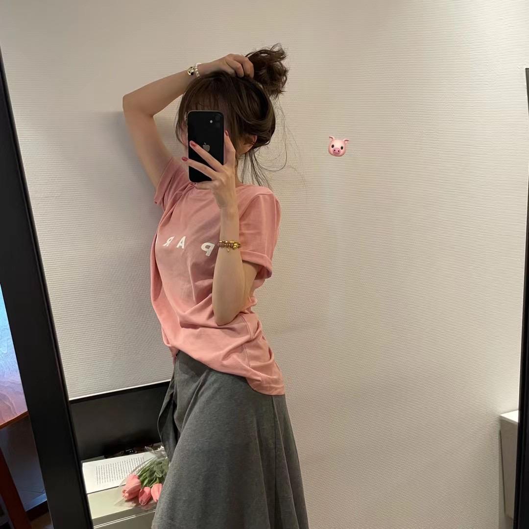 TT.
