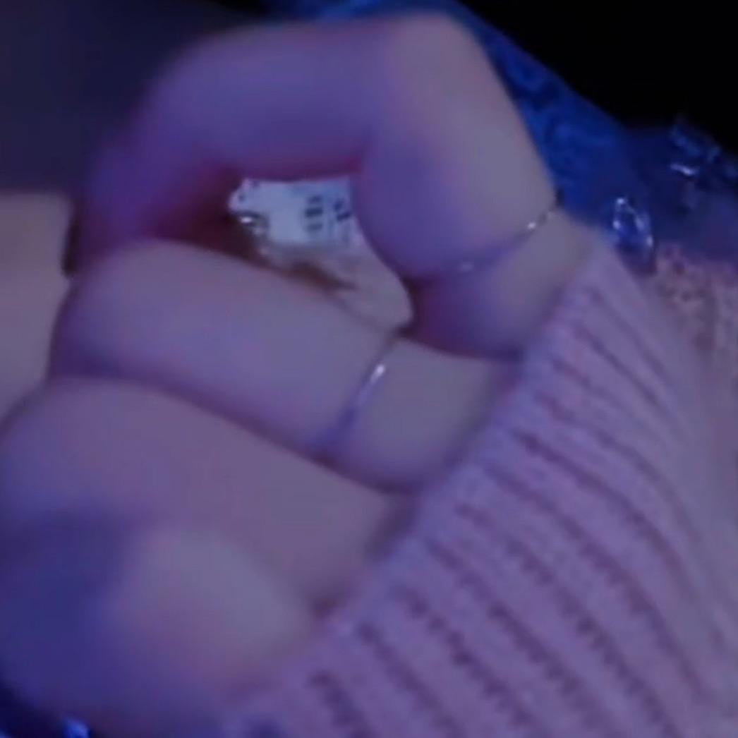 💞࿐: ᭄小🍒幸᭄运🎀