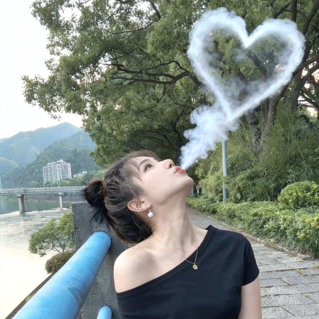 Ms.Yang