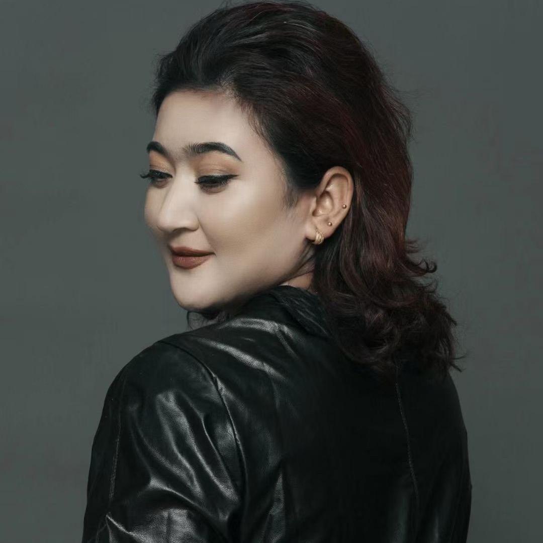 XAYIDA 美妆美发中心