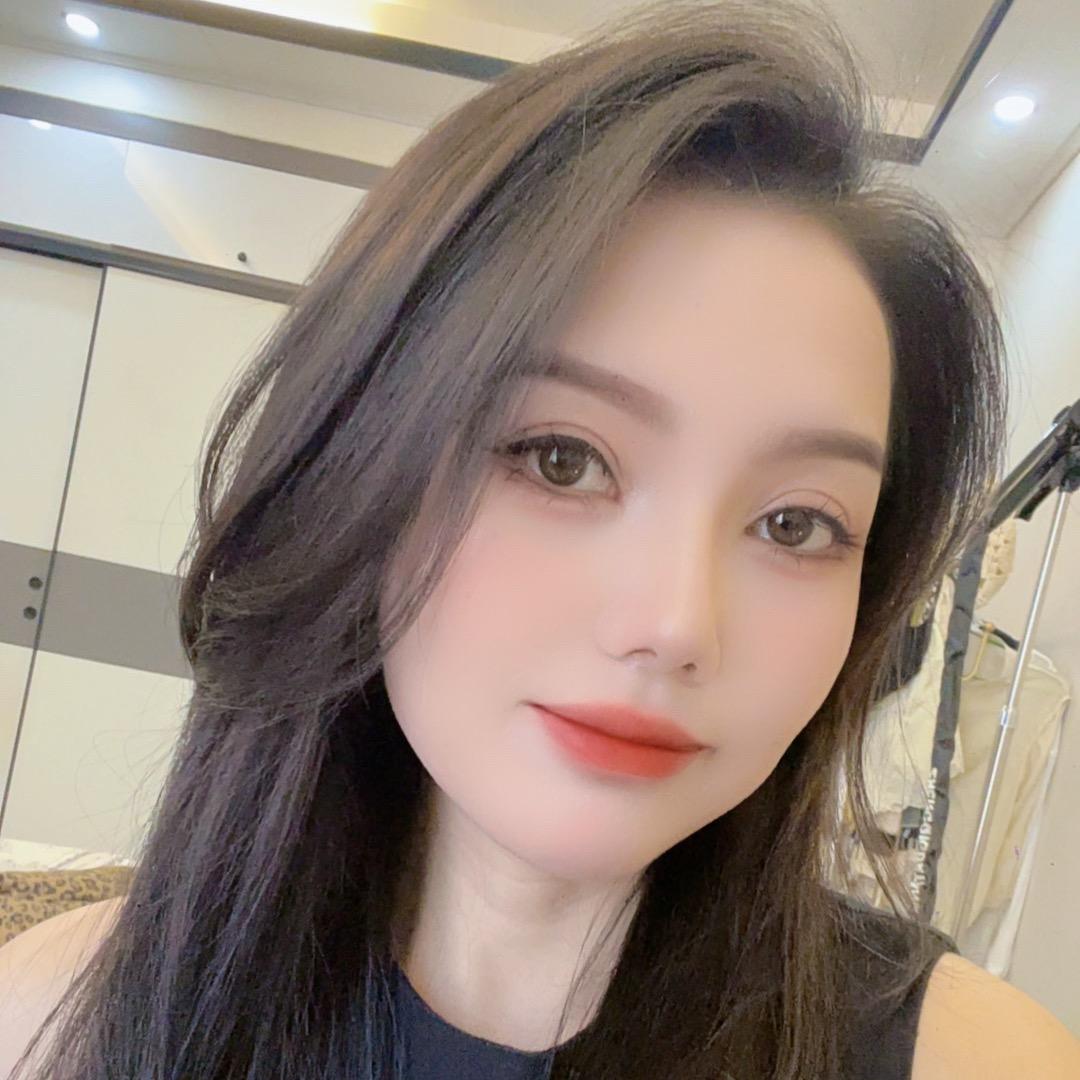 ViVi吖『十月』治愈系欧韩女装👙