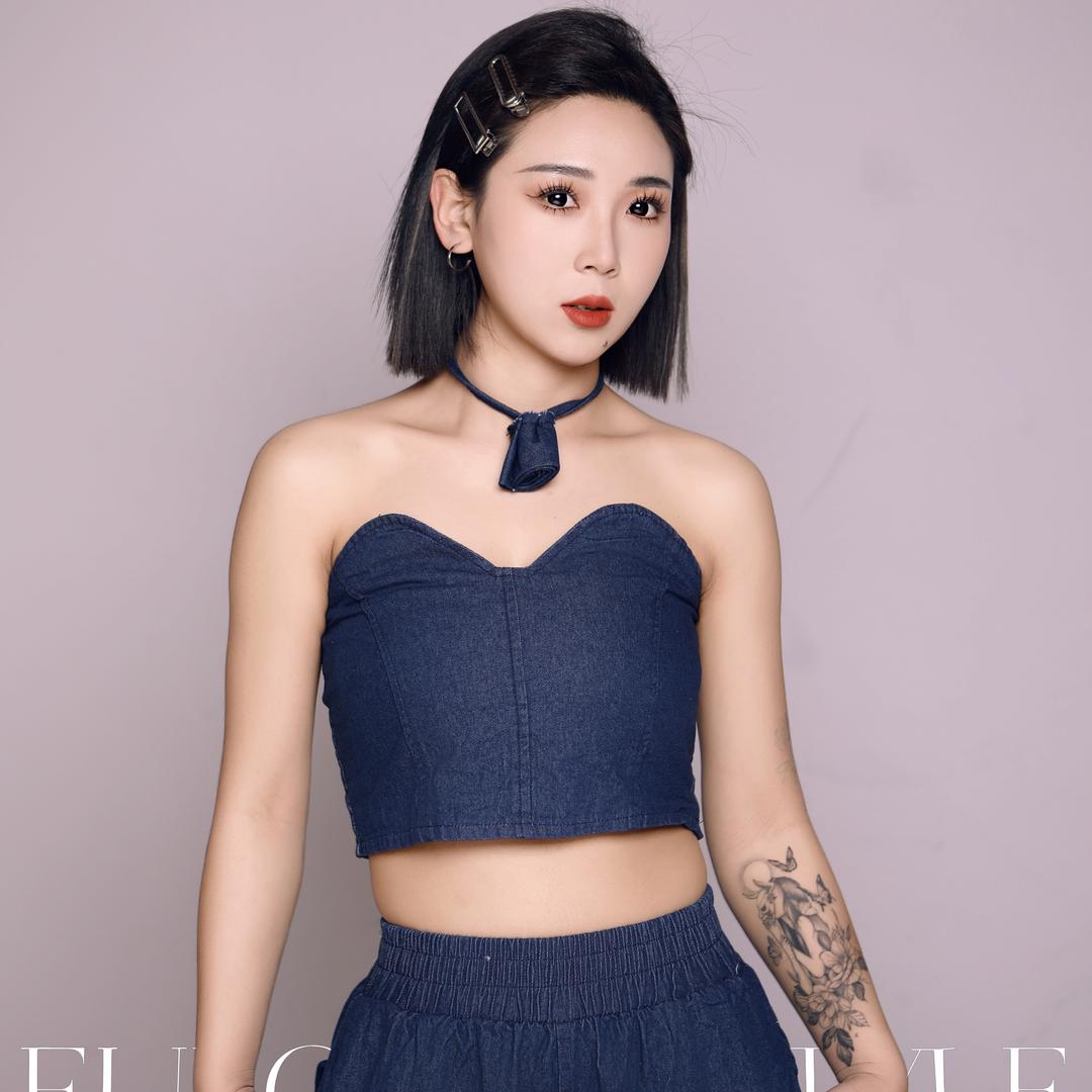 赵丽🎤