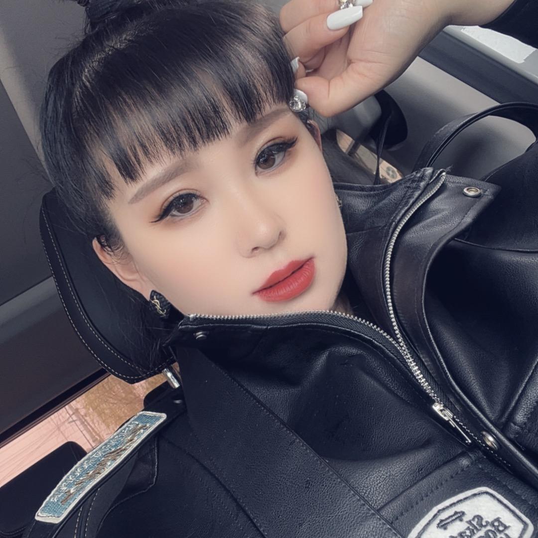 怪怪小女人：：不私聊👰