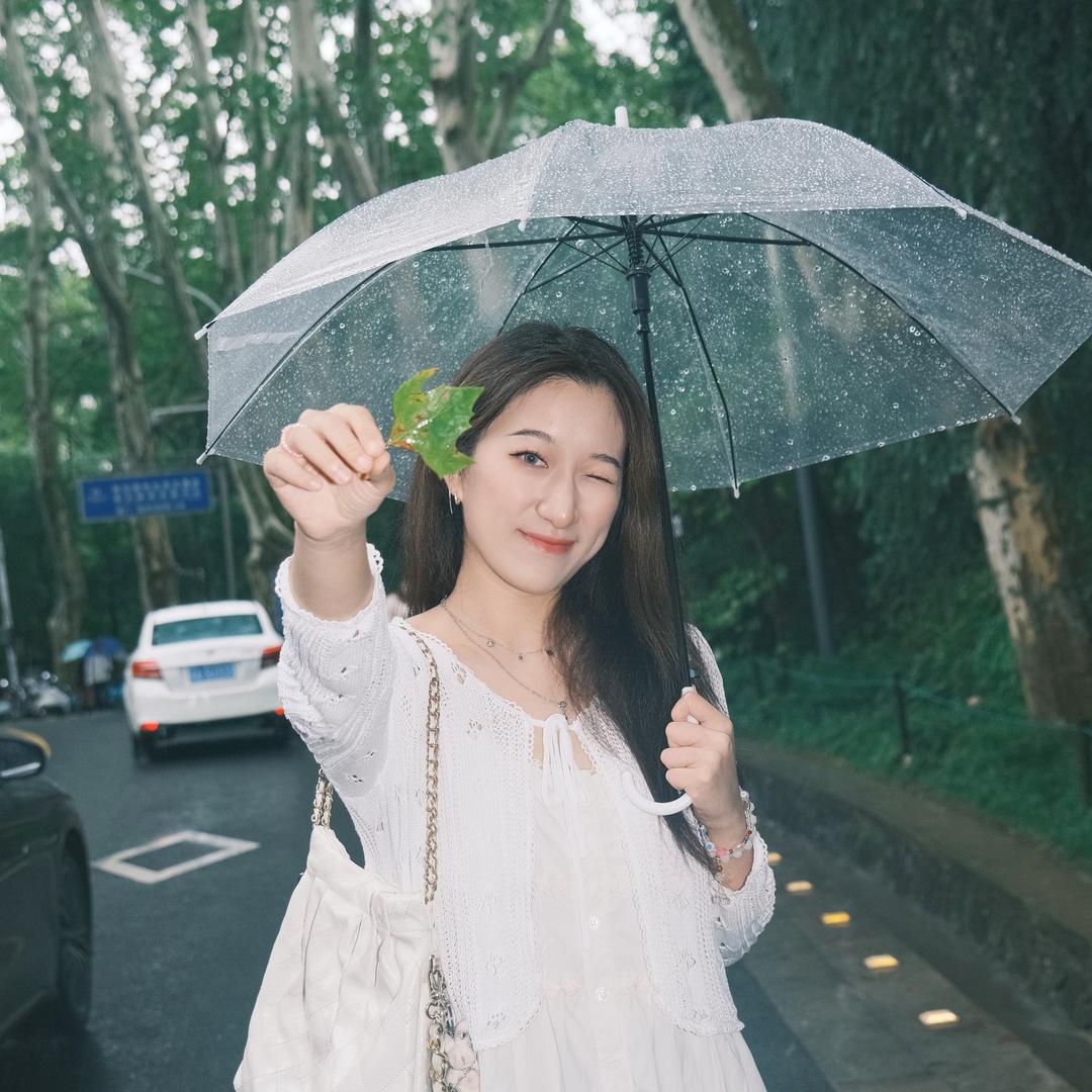 蔚来重庆杰奎琳