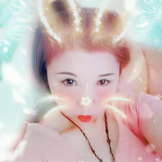 喜欢拍抖音的老黄