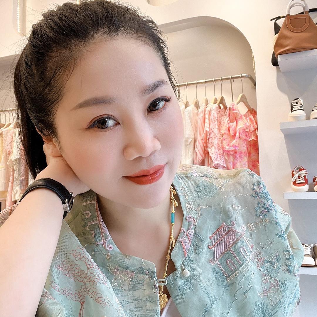 公安县对位女装