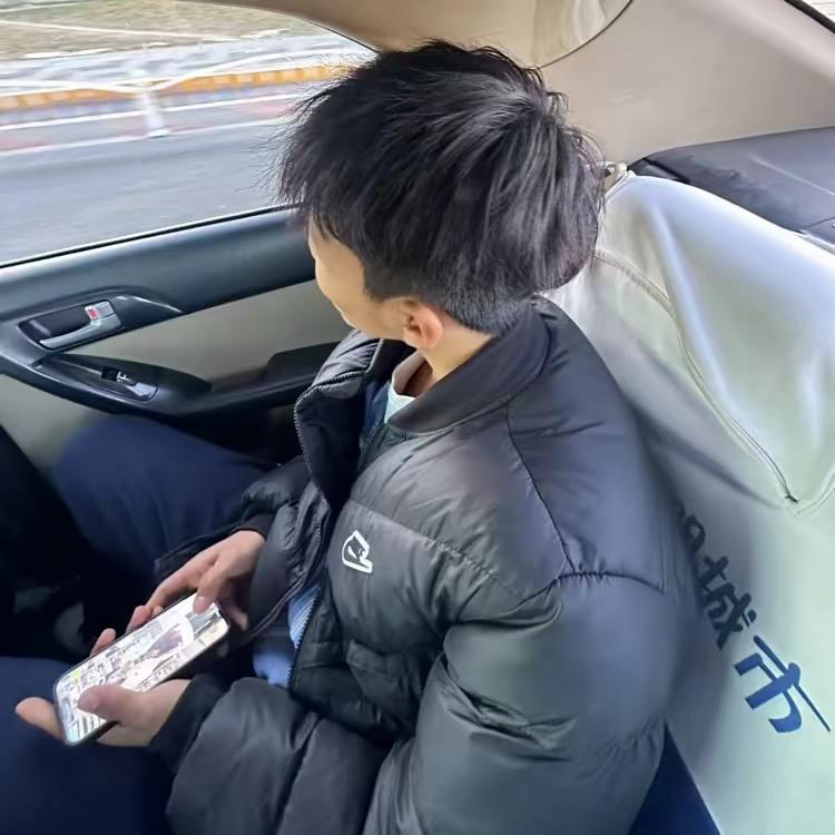 睡不醒.
