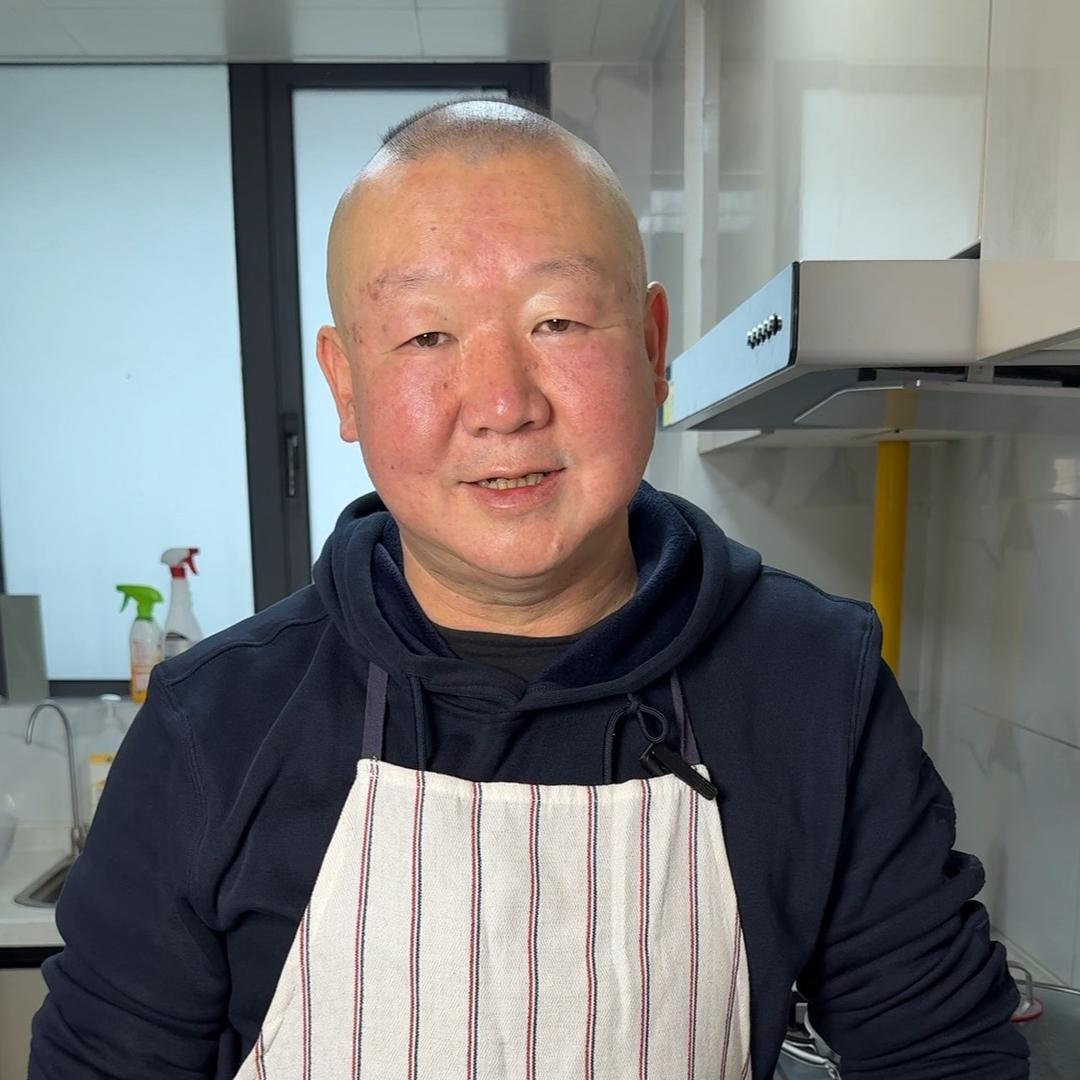 你的饭搭子蠢哥