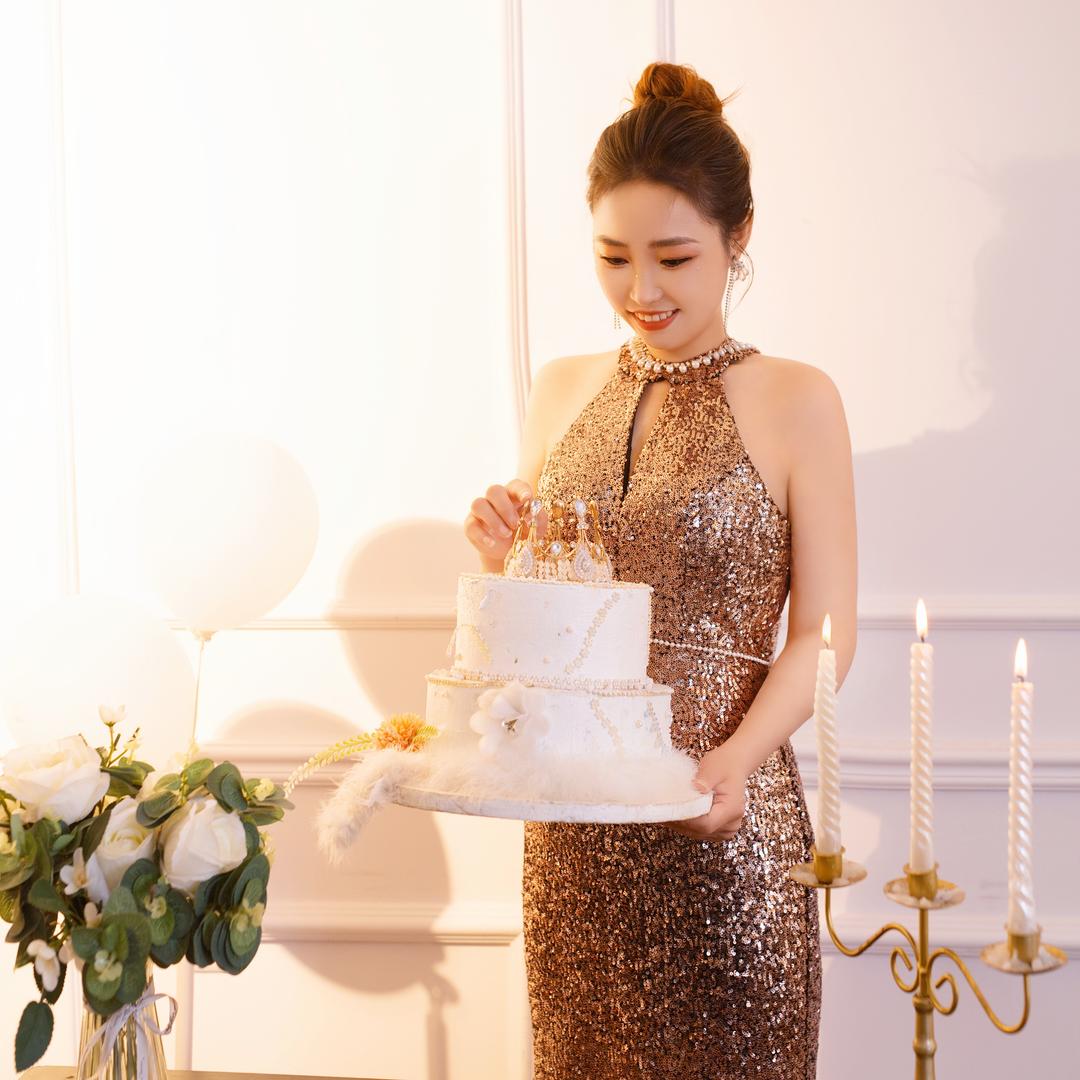 女开那个妍