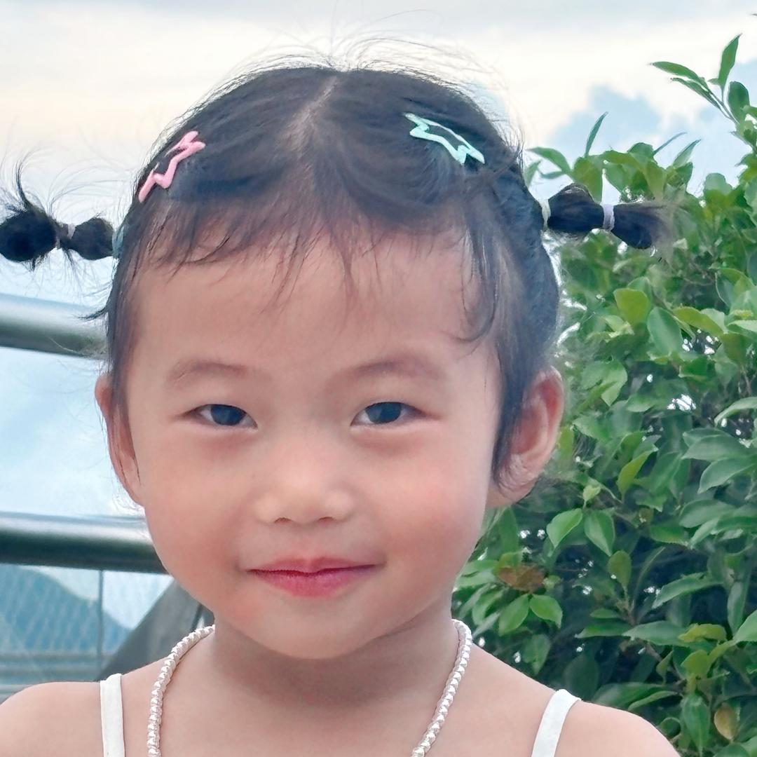 单眼皮👩妈咪