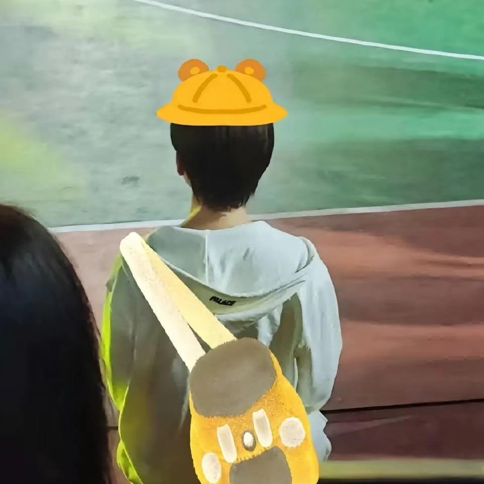 小淇淇^