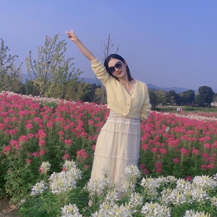 四月