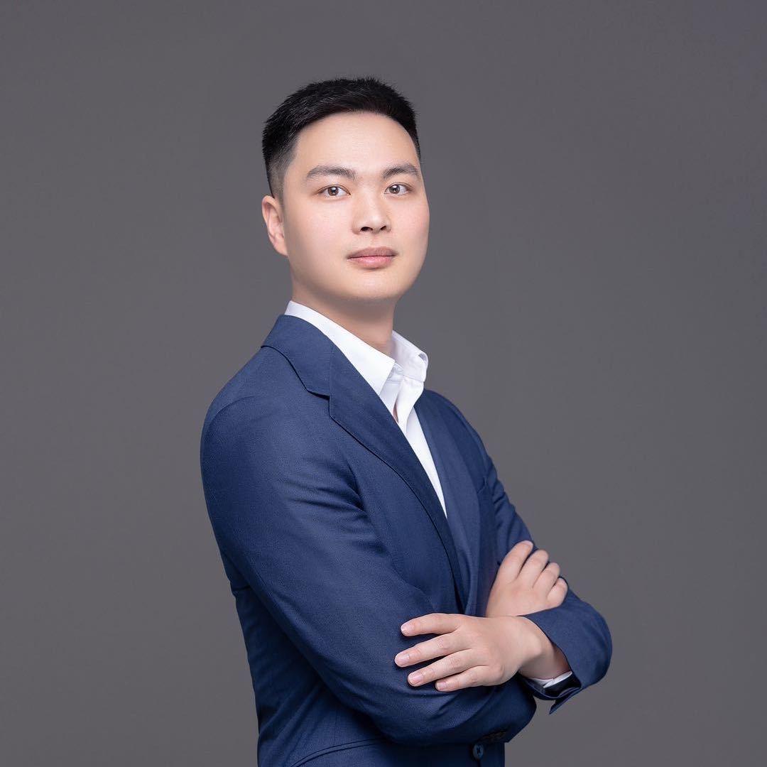 汇佳置业陈主管