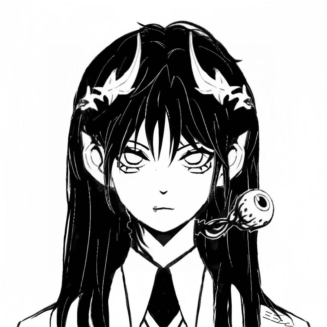 三三.