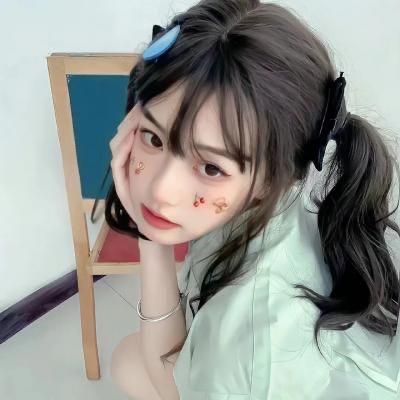 靠近