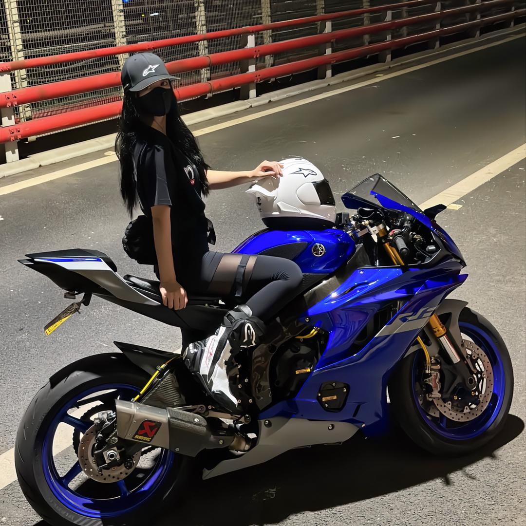 叶子🏍️