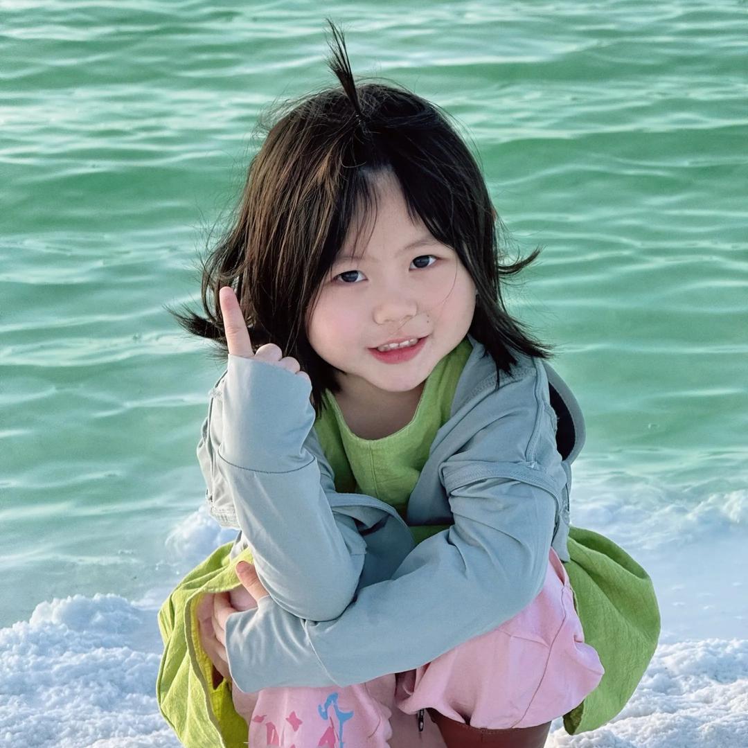 Jia佳