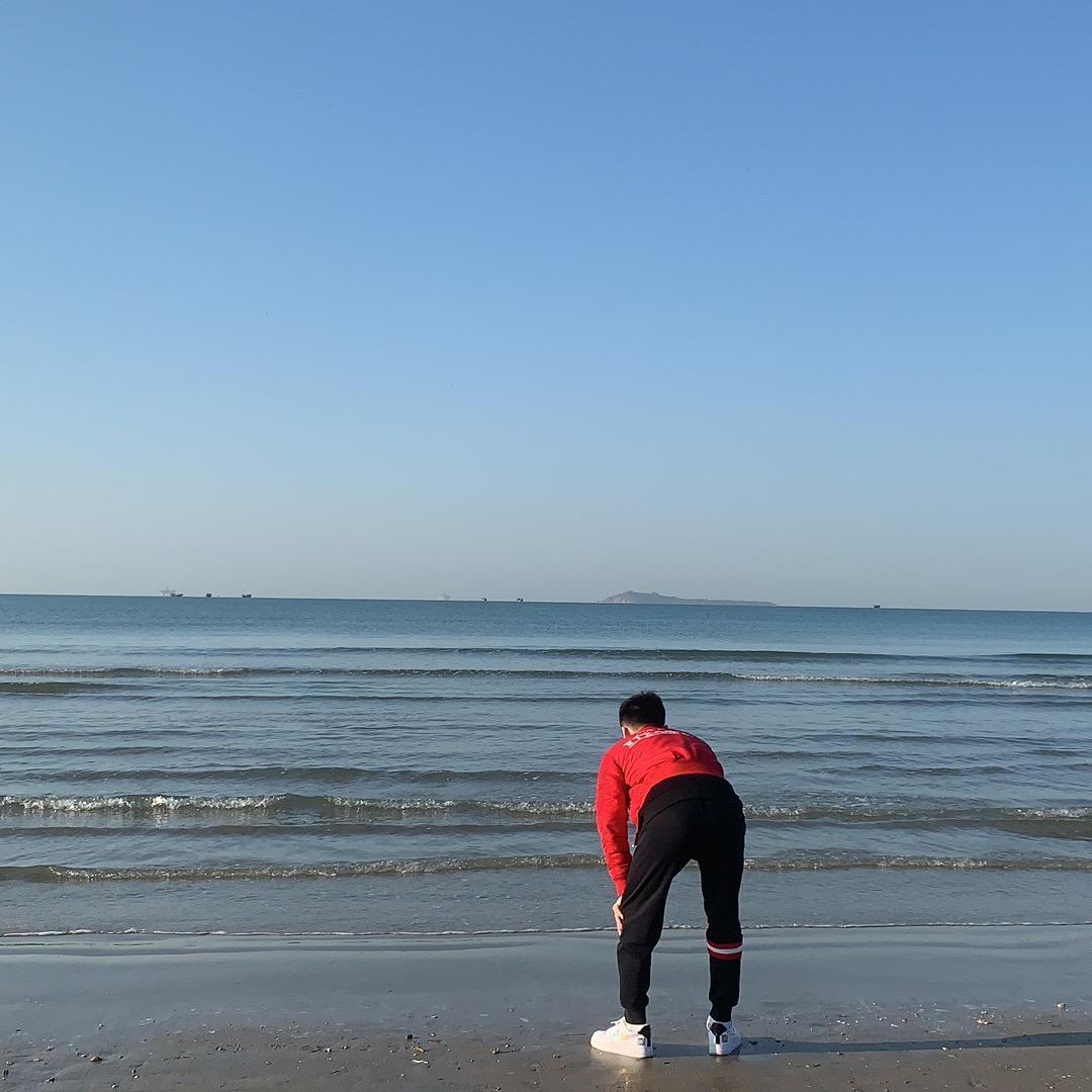 爱钓鱼的——-甜叔叔