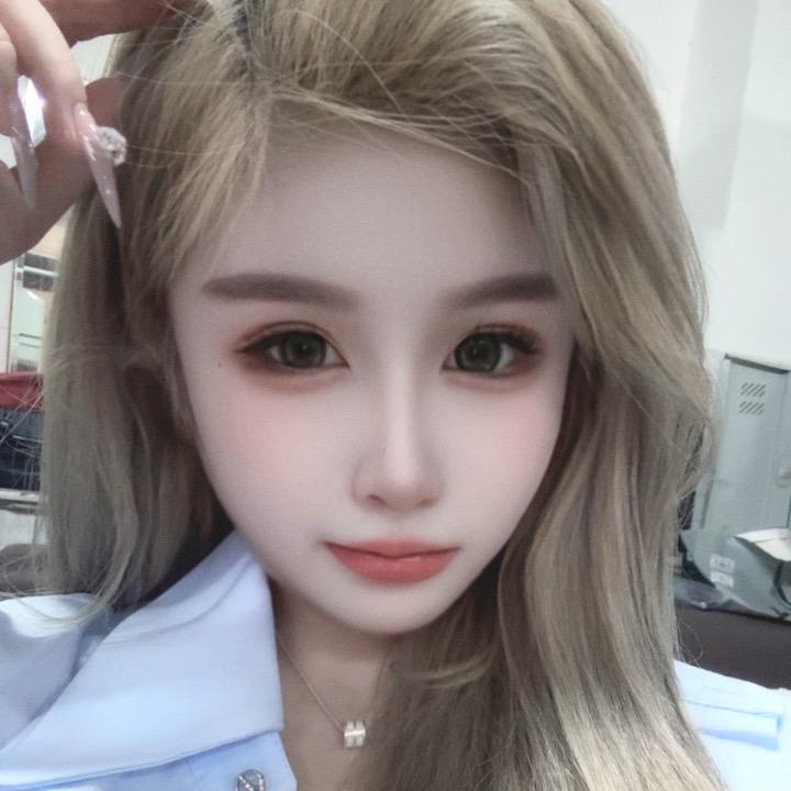 周周。长沙十二兽酒吧