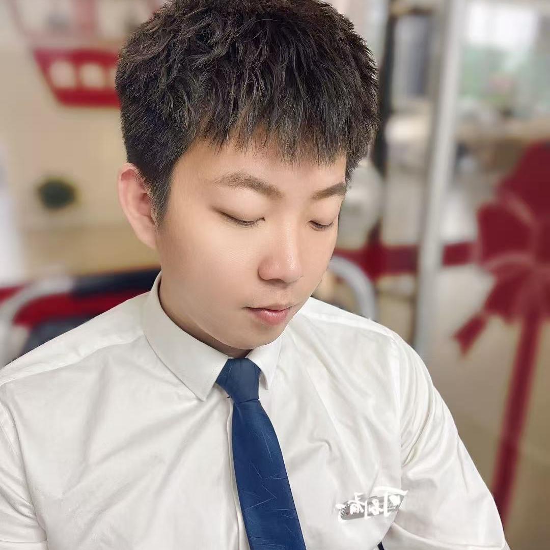 温州龙启（黄总）