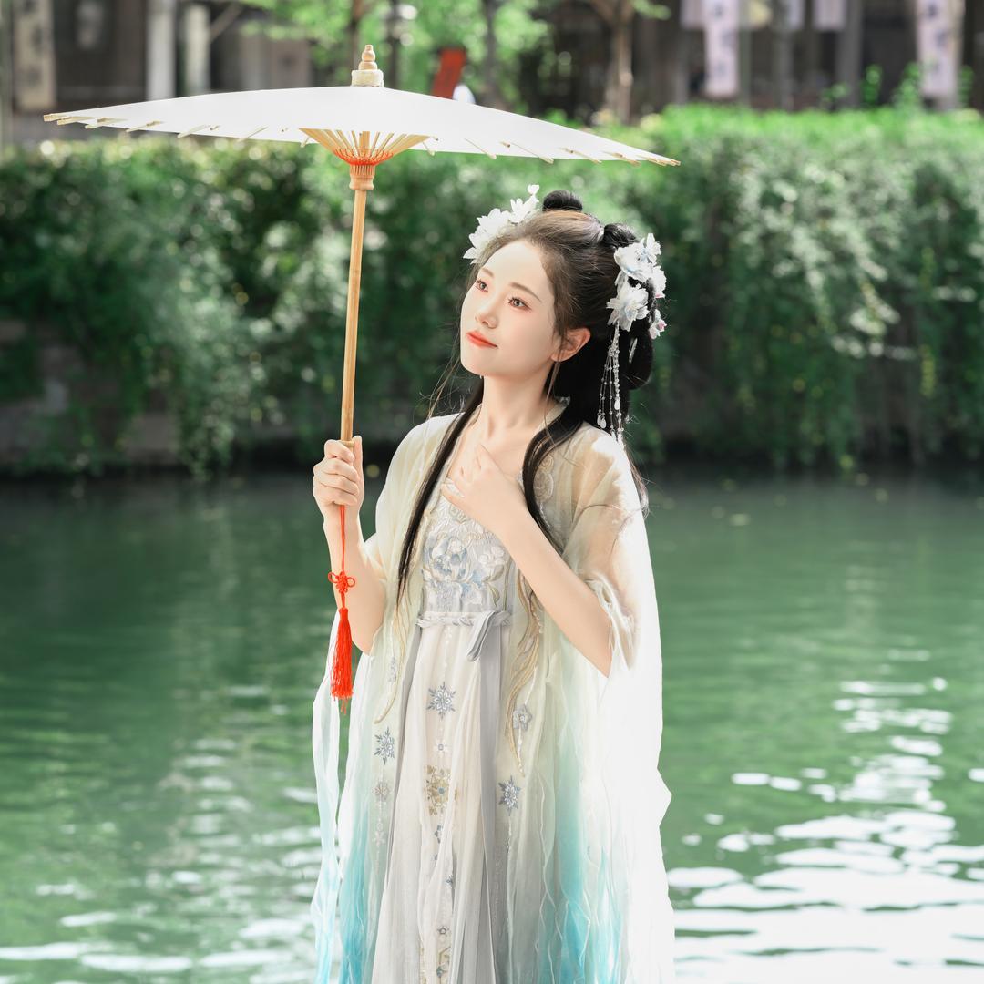 @晨晨