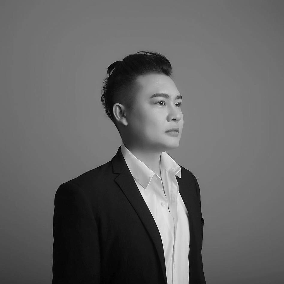 壹间理发店店长伯特