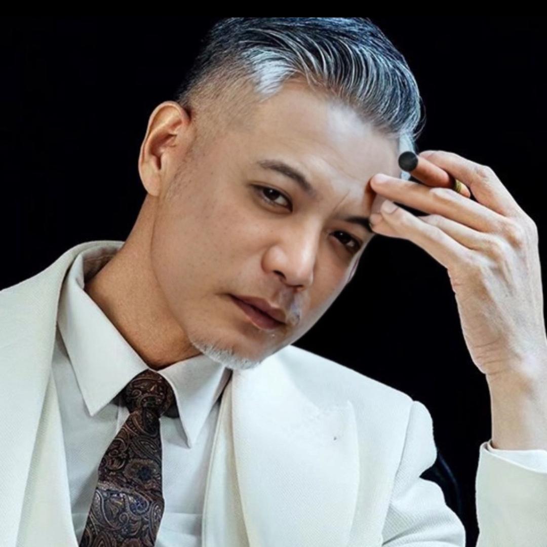 罗少