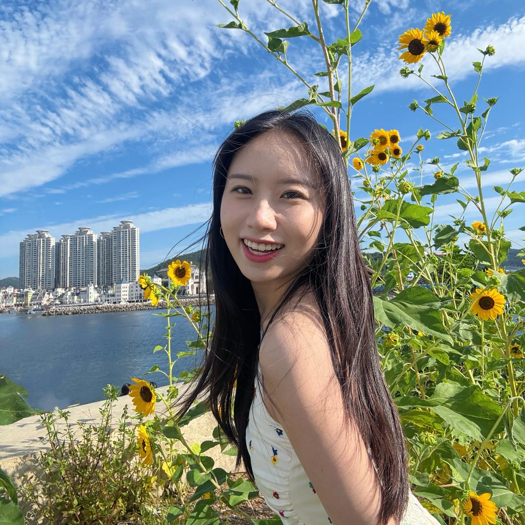 杨-芃芃