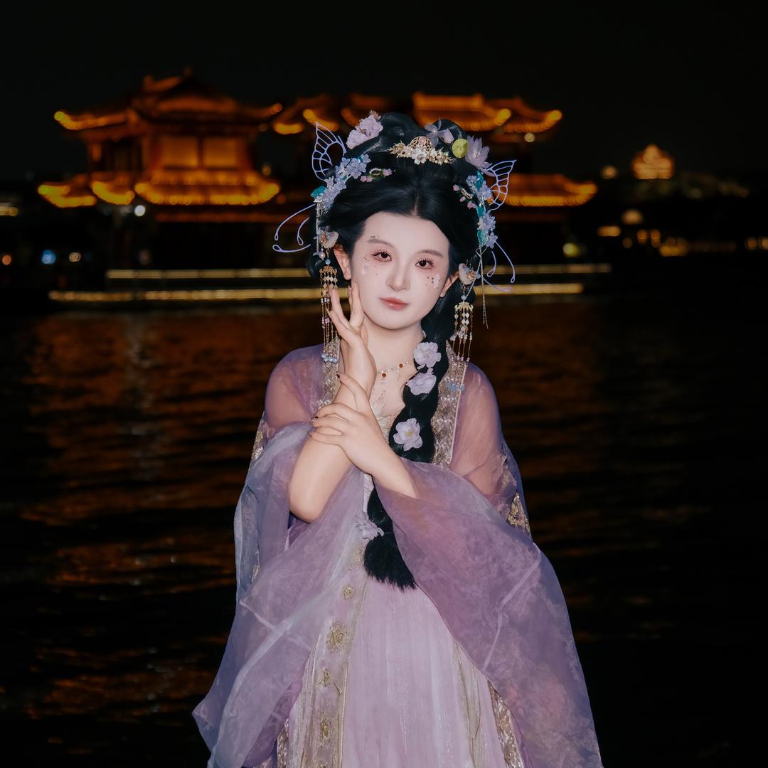 周杨得亿（周周有钱收2.0版本）