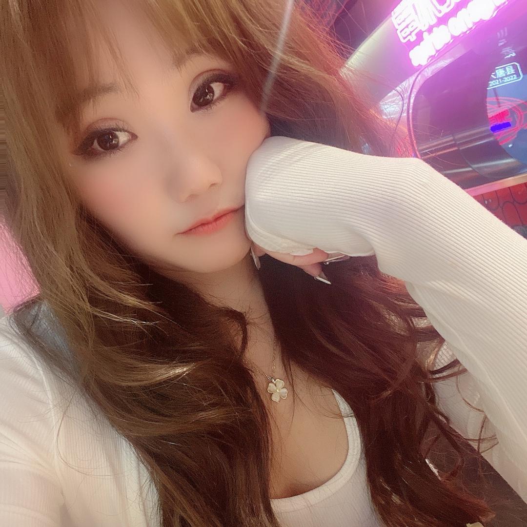 小犟种瑶瑶