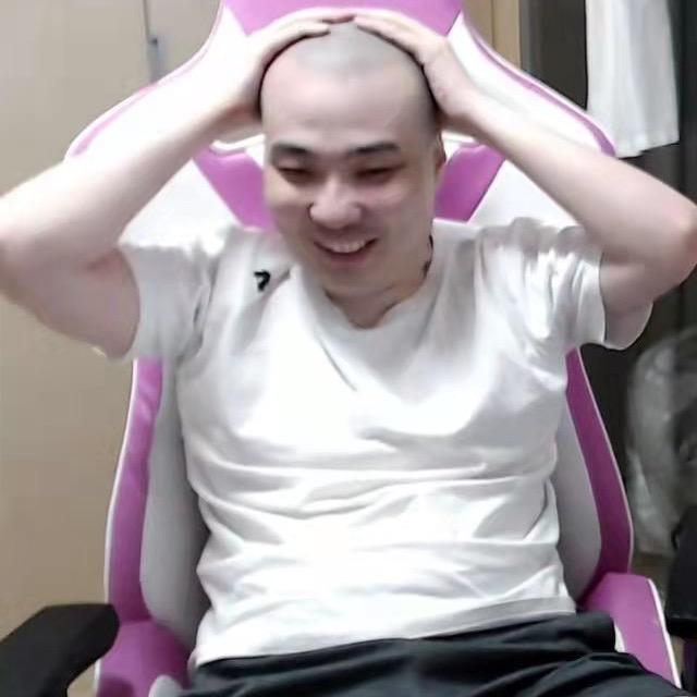 吸盔老师