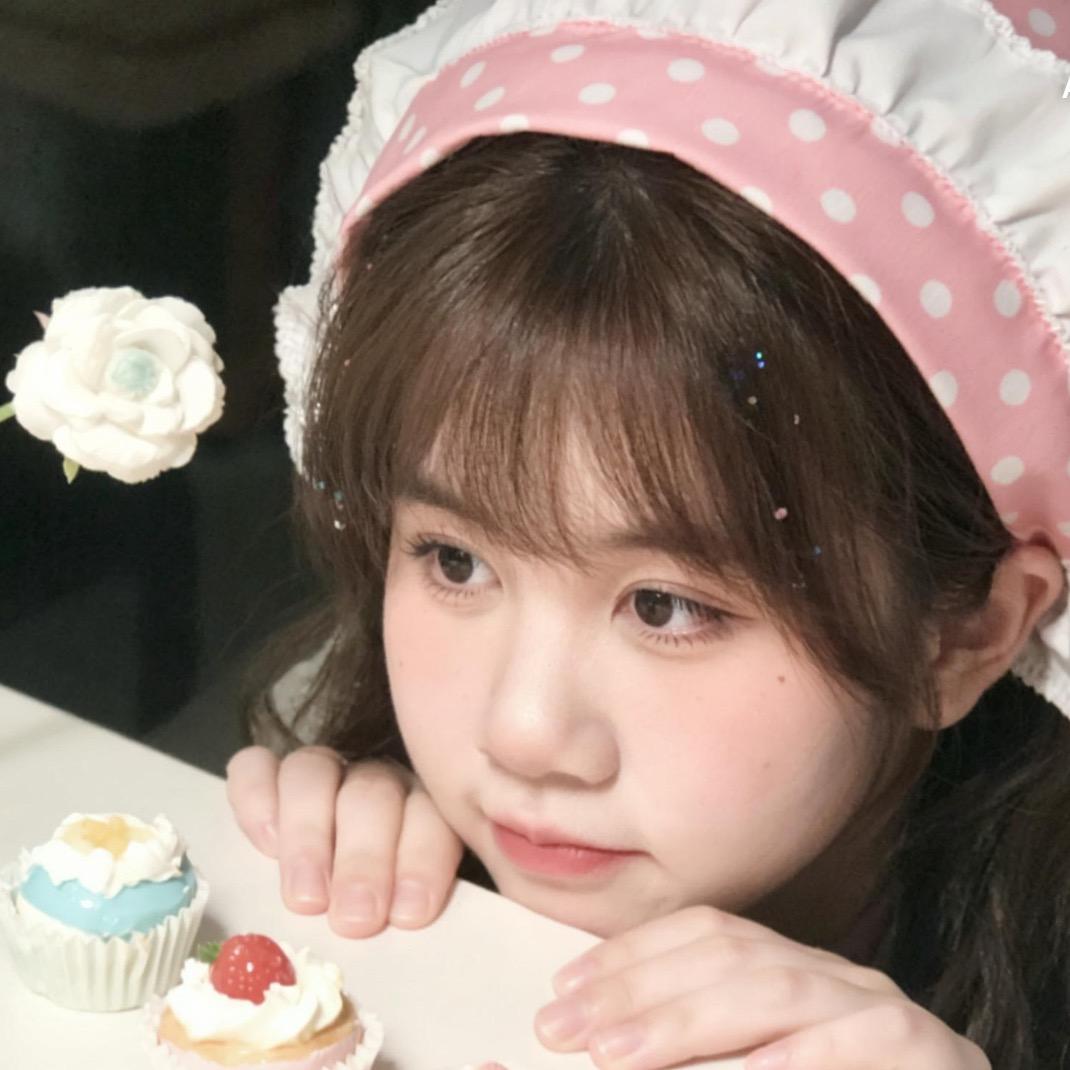 辣辣爱喝芝芝莓莓