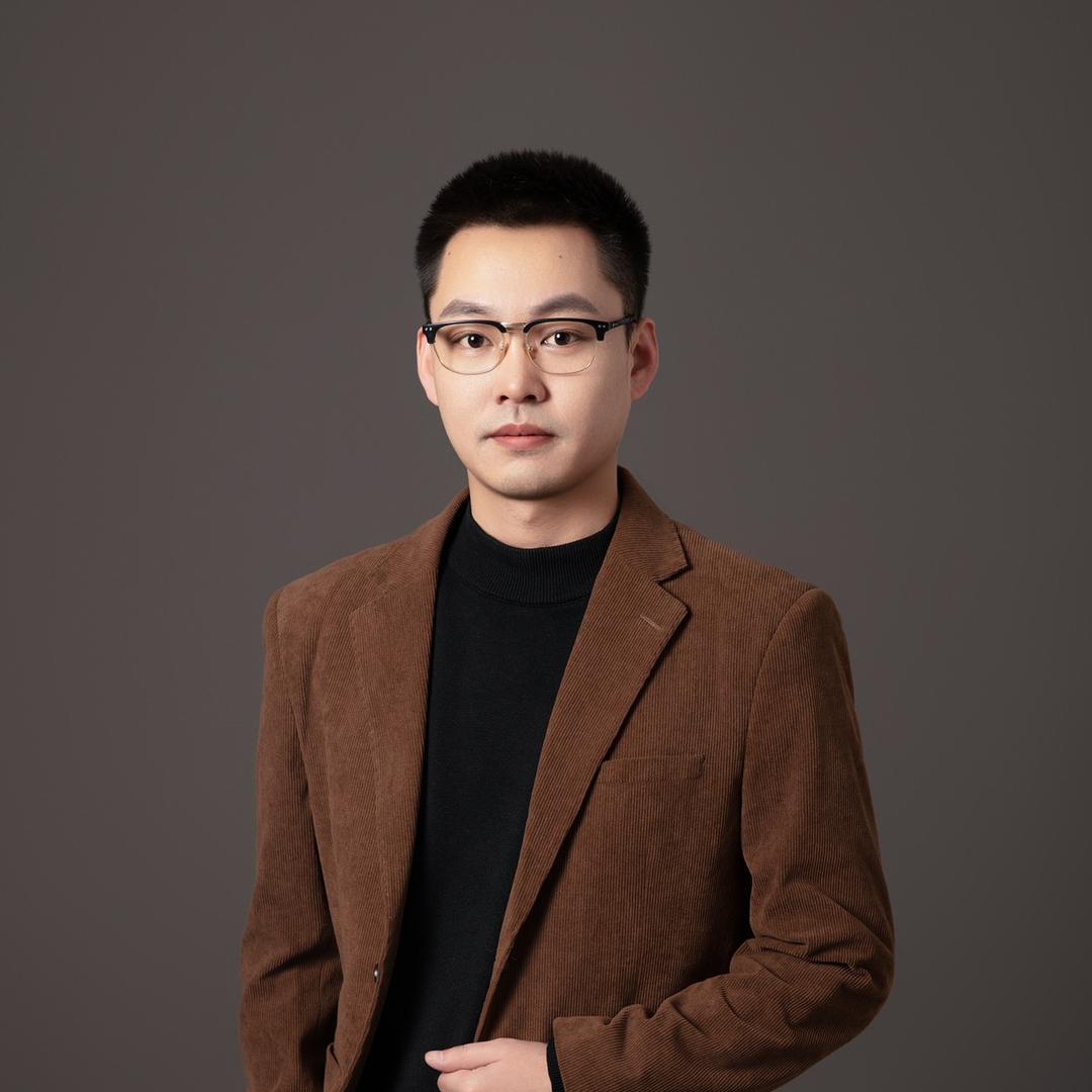 乌市房侃侃地产