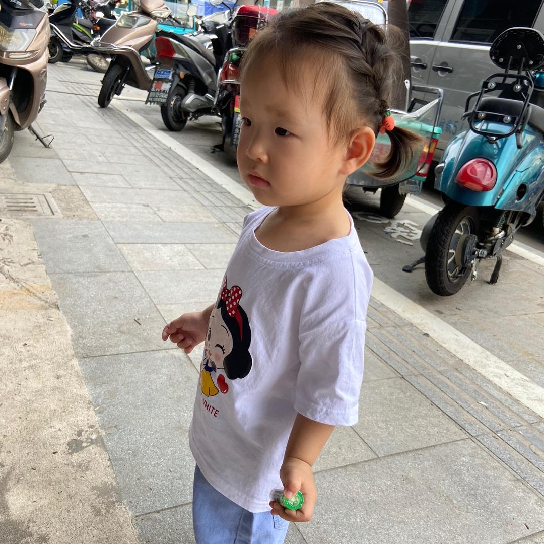 小依依