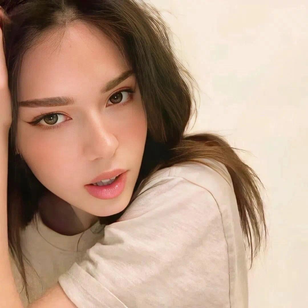 我是小猪蹄