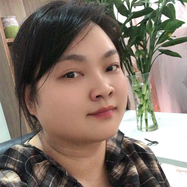 菊姐（开开心心）上班