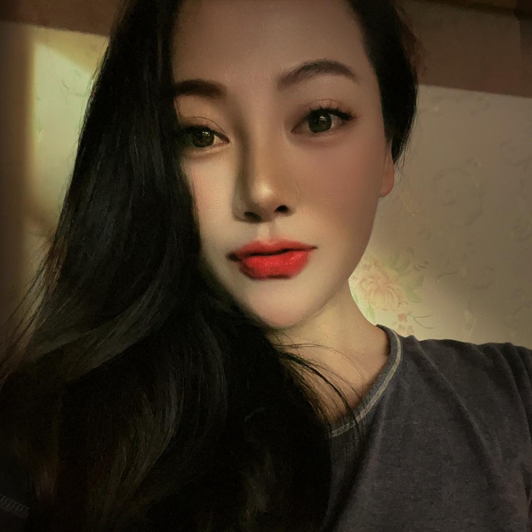 佤族小阿姨