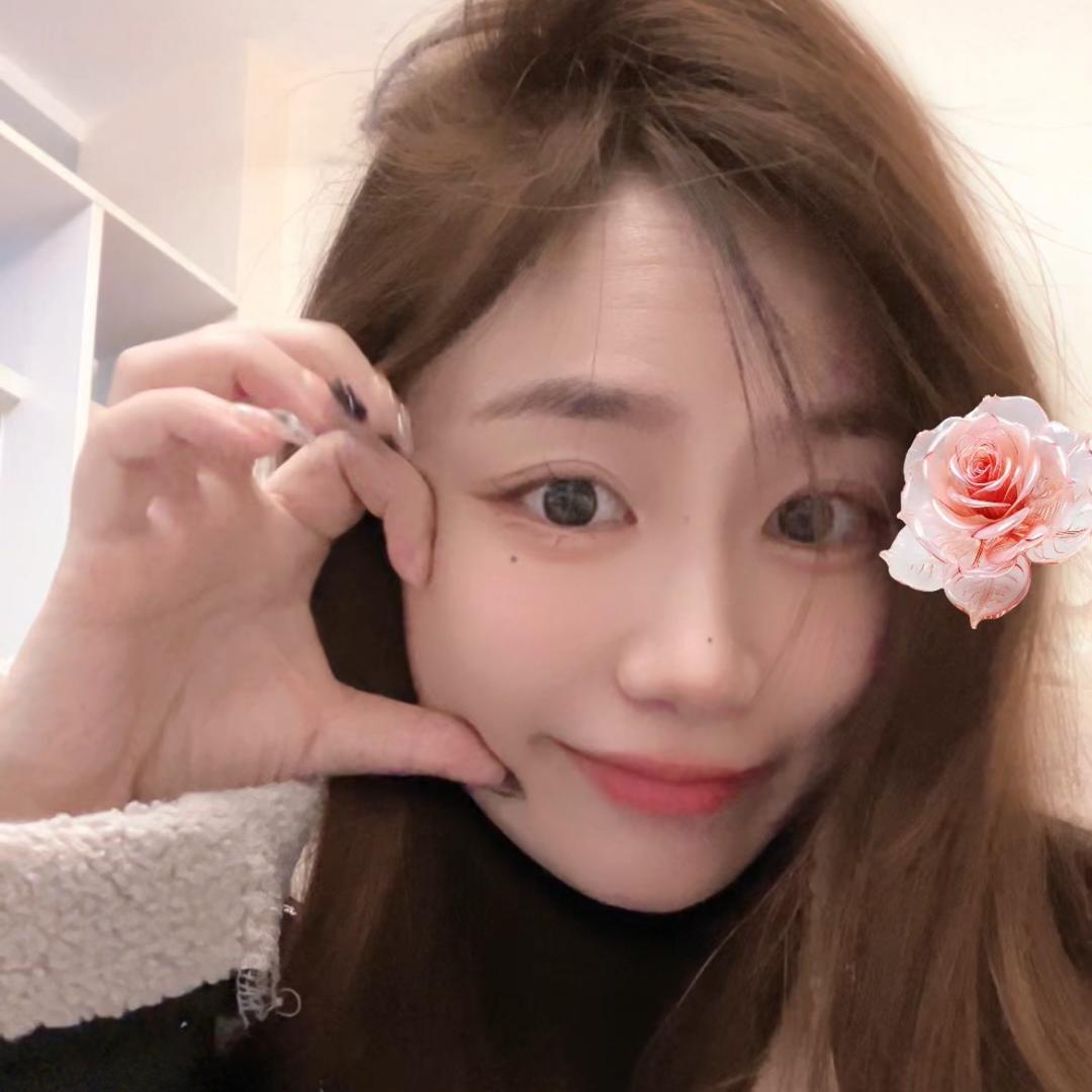 ₒᨶ႒ᩚ🍒⃨⃨⃨⃨⃨࿐