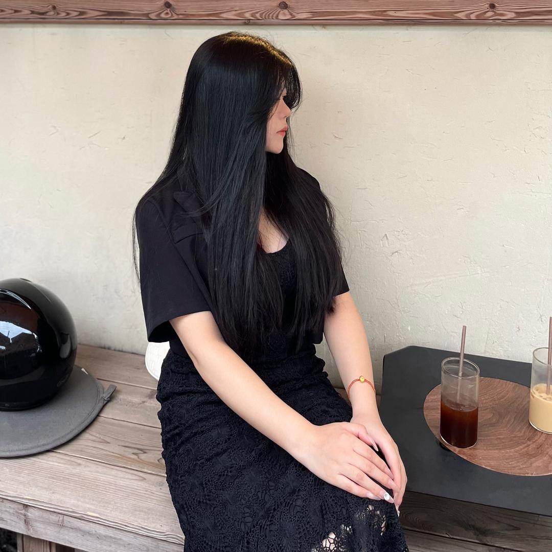 柳奕妃.