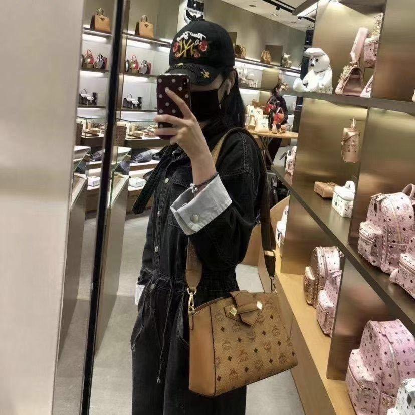 💃珊